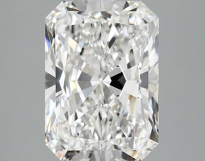 3.07 Carat Radiant Shaped Ideal Cut VS2 IGI Certified Lab Grown Diamond