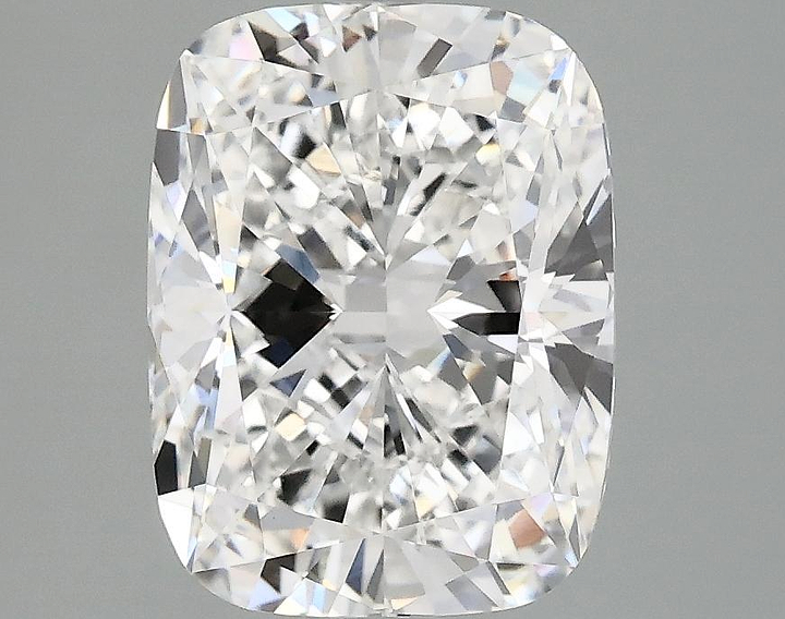 3.0 Carat Cushion Shaped Excellent Cut VVS2 IGI Certified Lab Grown Diamond
