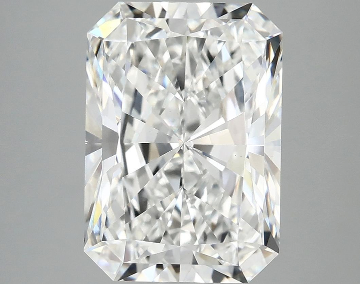 4.97 Carat Radiant Shaped Ideal Cut VS1 IGI Certified Lab Grown Diamond