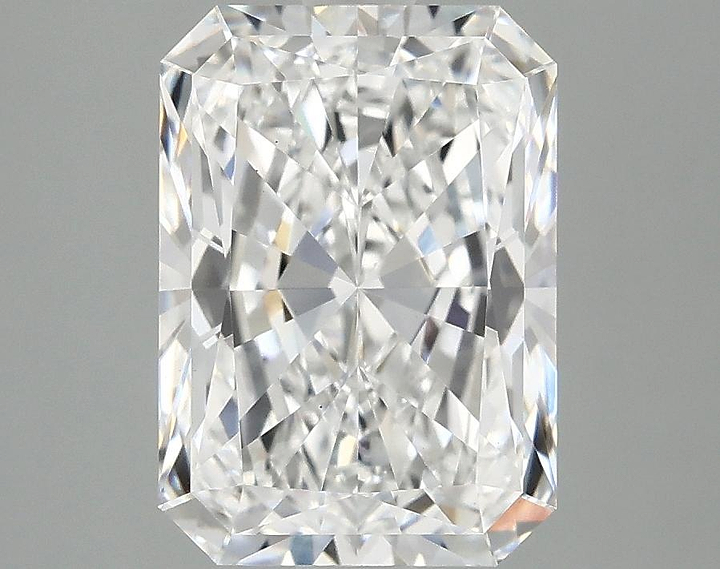 3.08 Carat Radiant Shaped Ideal Cut VS1 IGI Certified Lab Grown Diamond