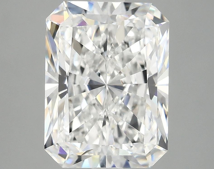 3.98 Carat Radiant Shaped Excellent Cut VVS2 IGI Certified Lab Grown Diamond