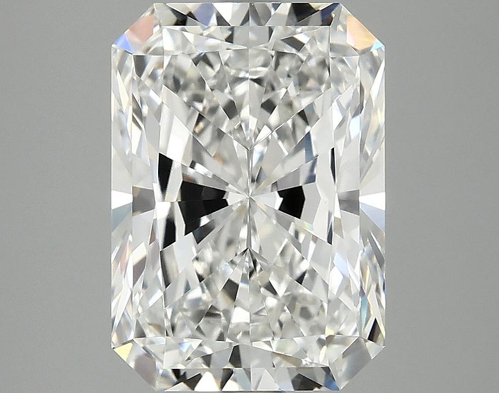 4.02 Carat Radiant Shaped Ideal Cut VVS2 IGI Certified Lab Grown Diamond