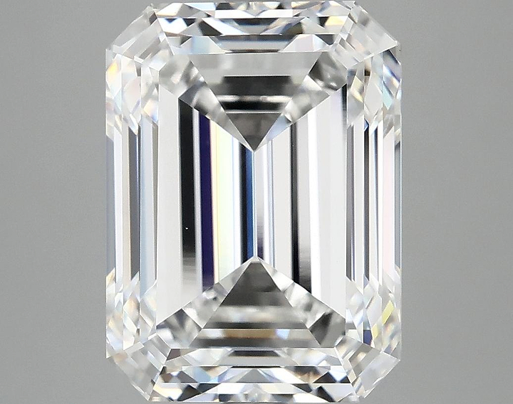 6.74 Carat Emerald Shaped Excellent Cut VVS2 IGI Certified Lab Grown Diamond