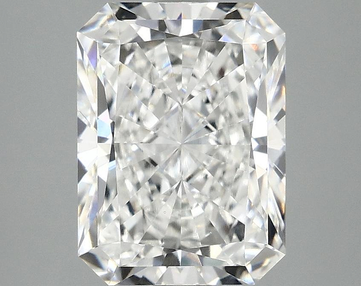 3.02 Carat Radiant Shaped Excellent Cut VS1 IGI Certified Lab Grown Diamond