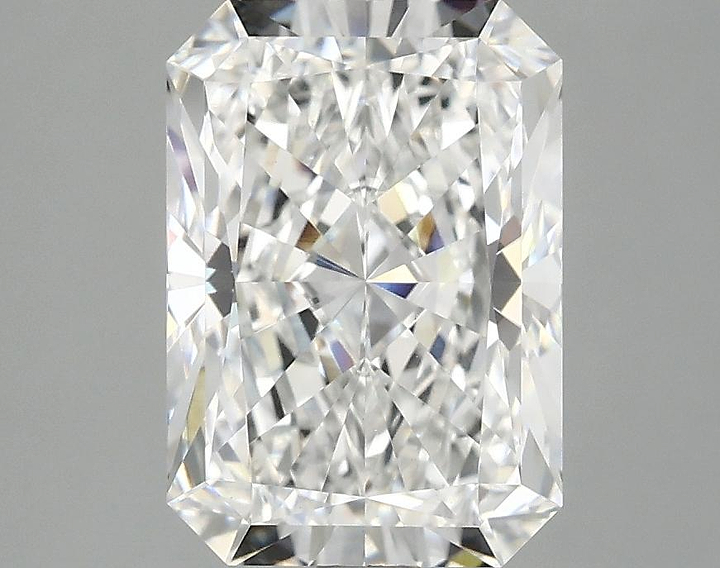 3.01 Carat Radiant Shaped Ideal Cut VVS2 IGI Certified Lab Grown Diamond