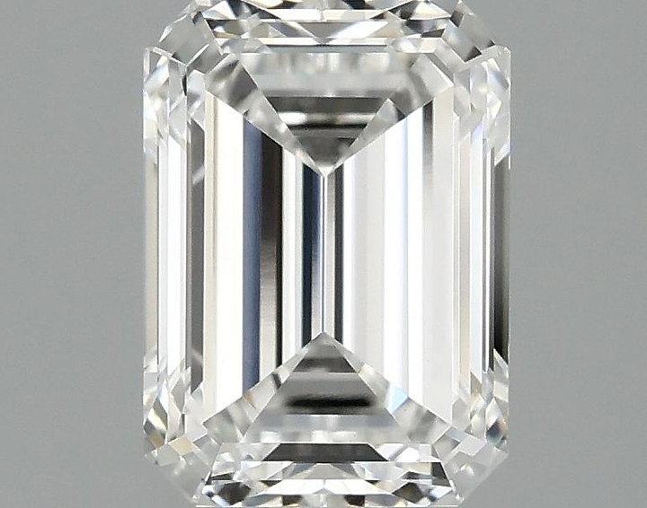 1.5 Carat Emerald Shaped Excellent Cut VVS2 IGI Certified Lab Grown Diamond