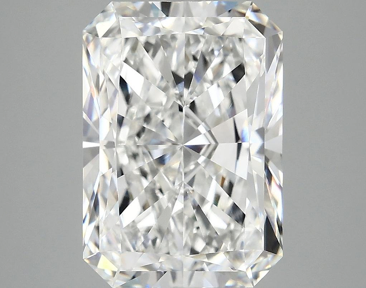 4.24 Carat Radiant Shaped Ideal Cut VVS2 IGI Certified Lab Grown Diamond