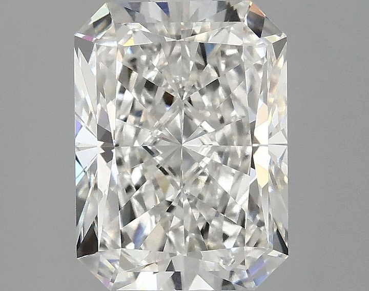 3.0 Carat Radiant Shaped Excellent Cut VS1 IGI Certified Lab Grown Diamond
