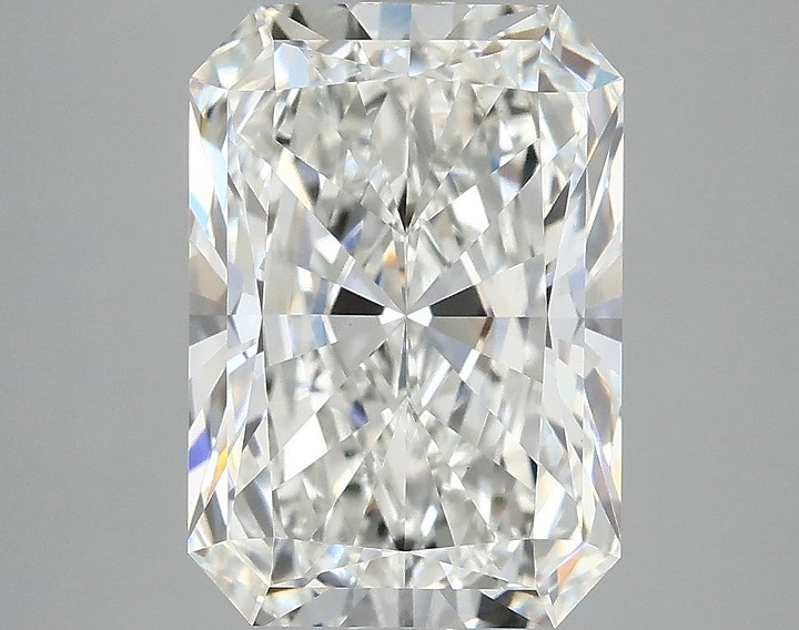 4.01 Carat Radiant Shaped Ideal Cut VVS2 IGI Certified Lab Grown Diamond