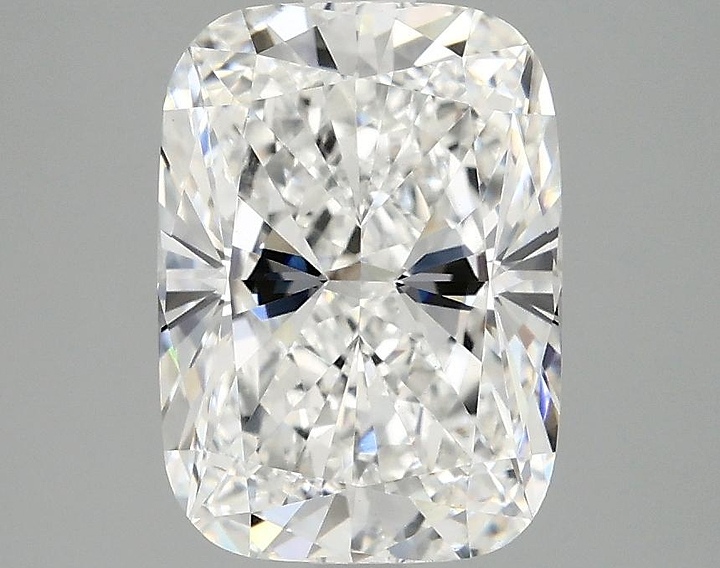3.0 Carat Cushion Shaped Excellent Cut VS1 IGI Certified Lab Grown Diamond