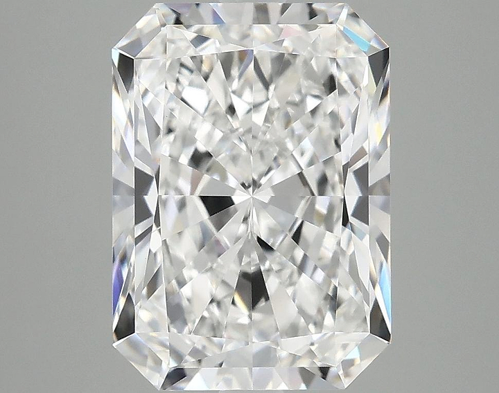 4.11 Carat Radiant Shaped Ideal Cut VVS2 IGI Certified Lab Grown Diamond