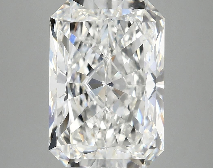 4.93 Carat Radiant Shaped Ideal Cut VS1 IGI Certified Lab Grown Diamond