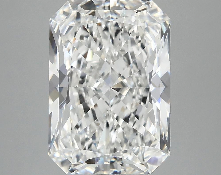 4.73 Carat Radiant Shaped Ideal Cut VS1 IGI Certified Lab Grown Diamond