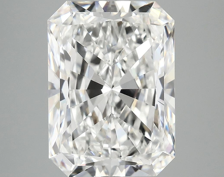 4.97 Carat Radiant Shaped Ideal Cut VVS2 IGI Certified Lab Grown Diamond