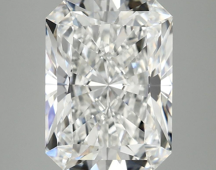 4.99 Carat Radiant Shaped Excellent Cut VVS2 IGI Certified Lab Grown Diamond