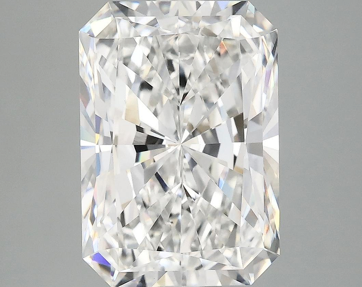 4.99 Carat Radiant Shaped Ideal Cut VVS2 IGI Certified Lab Grown Diamond