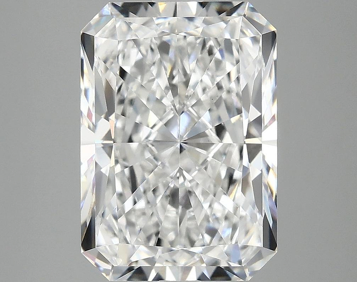 4.18 Carat Radiant Shaped Ideal Cut VS1 IGI Certified Lab Grown Diamond