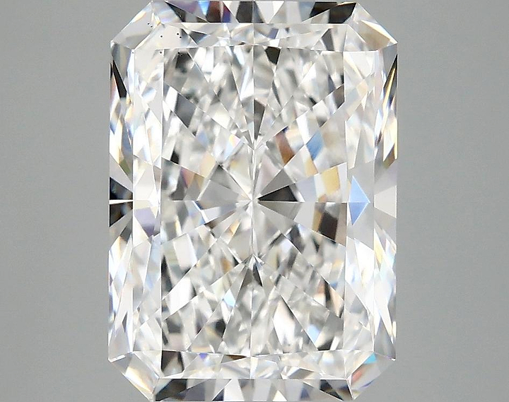 4.1 Carat Radiant Shaped Ideal Cut VS1 IGI Certified Lab Grown Diamond
