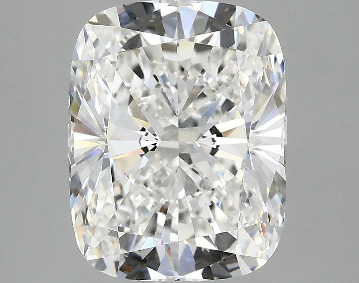 3.15 Carat Cushion Shaped Excellent Cut VVS2 IGI Certified Lab Grown Diamond