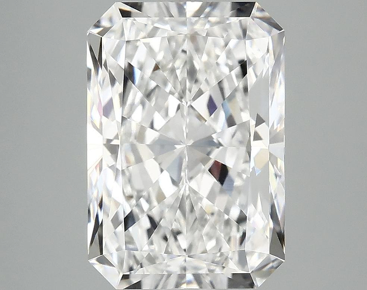 4.09 Carat Radiant Shaped Ideal Cut VVS2 IGI Certified Lab Grown Diamond