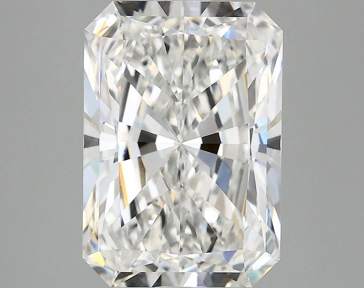 3.05 Carat Radiant Shaped Ideal Cut VVS2 IGI Certified Lab Grown Diamond