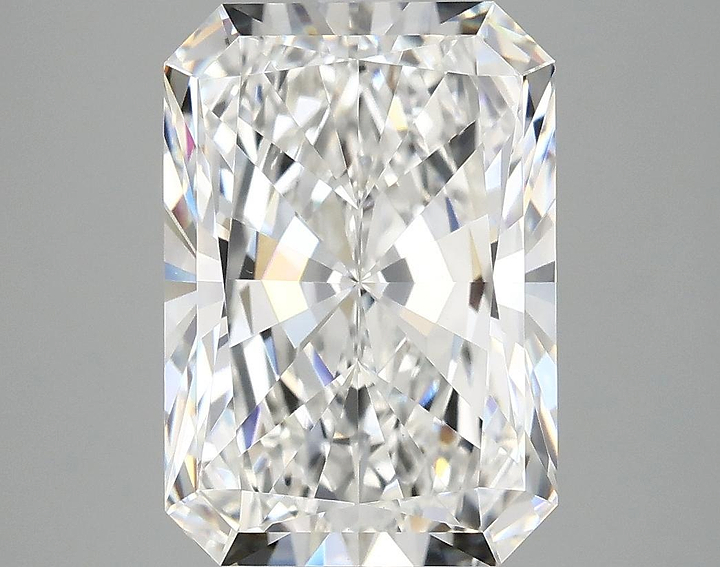4.99 Carat Radiant Shaped Ideal Cut VVS2 IGI Certified Lab Grown Diamond