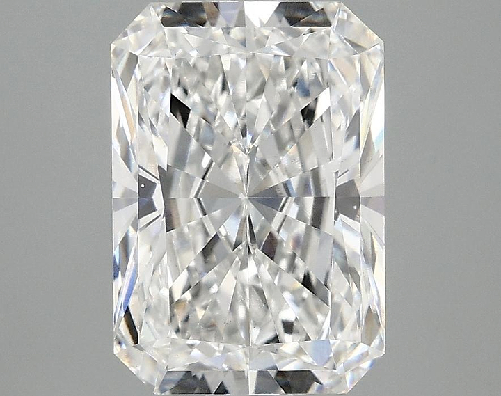 3.07 Carat Radiant Shaped Ideal Cut VS2 IGI Certified Lab Grown Diamond
