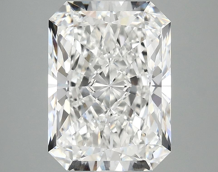 4.06 Carat Radiant Shaped Excellent Cut VVS2 IGI Certified Lab Grown Diamond