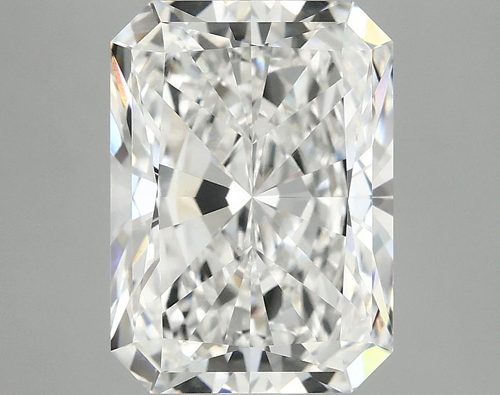 4.27 Carat Radiant Shaped Excellent Cut VS1 IGI Certified Lab Grown Diamond