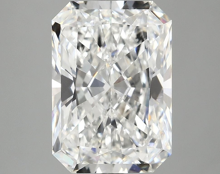 4.07 Carat Radiant Shaped Ideal Cut VVS2 IGI Certified Lab Grown Diamond