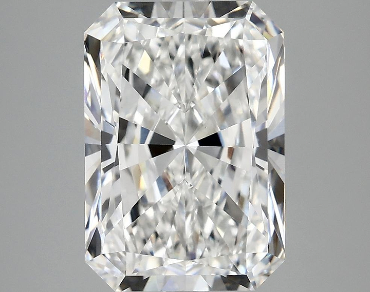 4.02 Carat Radiant Shaped Ideal Cut VVS2 IGI Certified Lab Grown Diamond