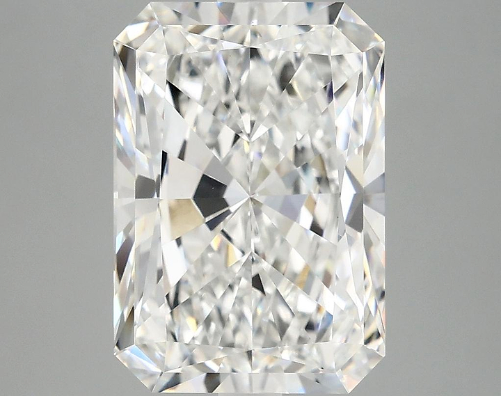4.97 Carat Radiant Shaped Ideal Cut VS1 IGI Certified Lab Grown Diamond