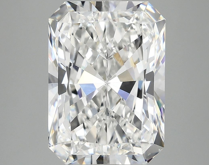 4.98 Carat Radiant Shaped Ideal Cut VVS2 IGI Certified Lab Grown Diamond