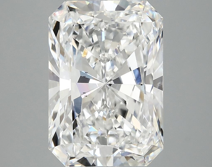 4.18 Carat Radiant Shaped Ideal Cut VS2 IGI Certified Lab Grown Diamond