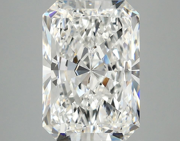 3.66 Carat Radiant Shaped Ideal Cut VS1 IGI Certified Lab Grown Diamond