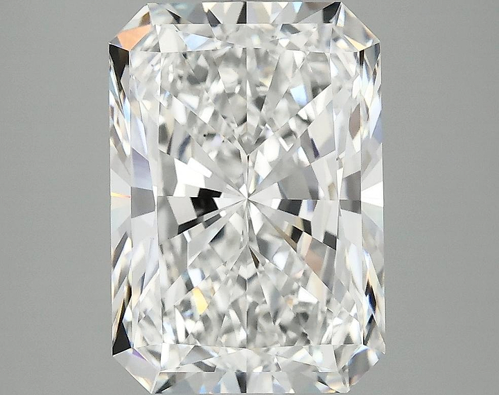 4.21 Carat Radiant Shaped Ideal Cut VS1 IGI Certified Lab Grown Diamond