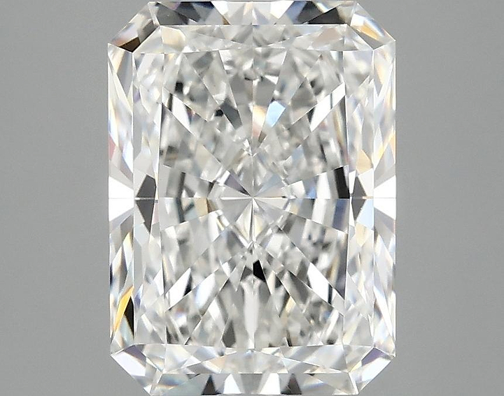 2.98 Carat Radiant Shaped Excellent Cut VVS2 IGI Certified Lab Grown Diamond