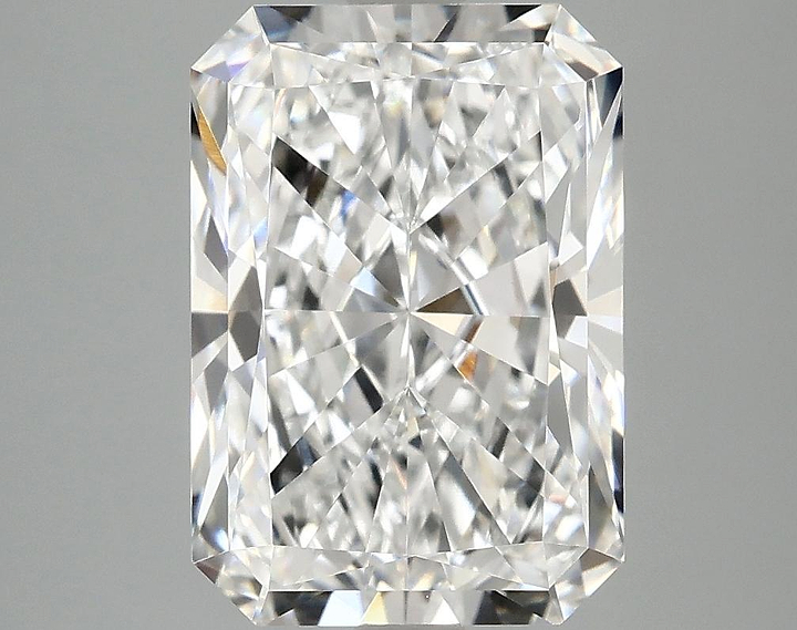 4.03 Carat Radiant Shaped Ideal Cut VVS2 IGI Certified Lab Grown Diamond