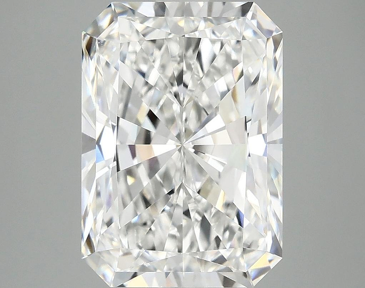 4.86 Carat Radiant Shaped Ideal Cut VVS2 IGI Certified Lab Grown Diamond