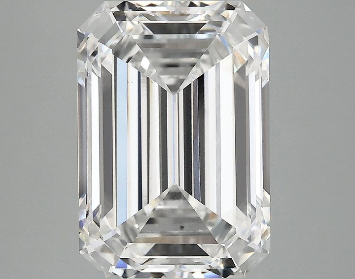 4.93 Carat Emerald Shaped Ideal Cut VS1 IGI Certified Lab Grown Diamond
