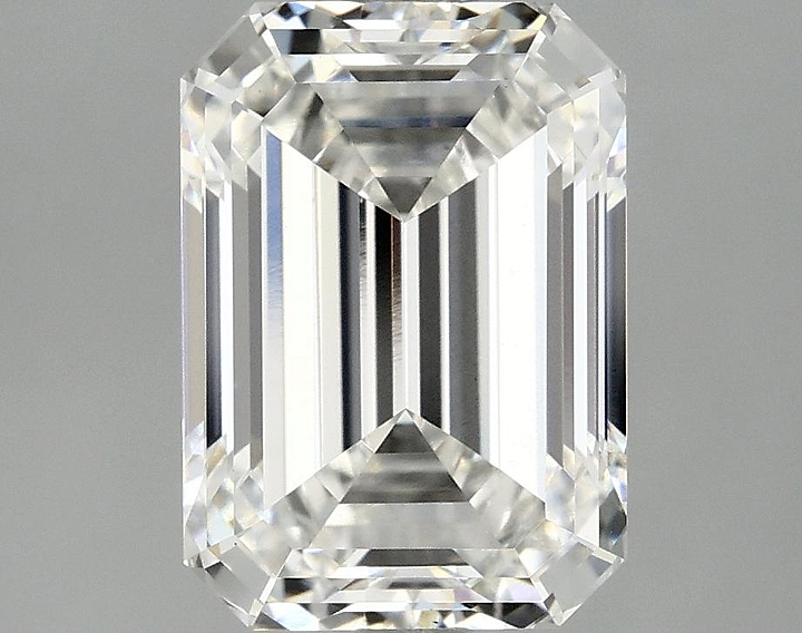 2.53 Carat Emerald Shaped Ideal Cut VS1 IGI Certified Lab Grown Diamond