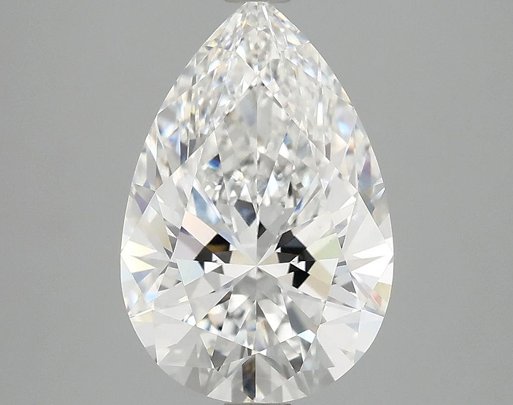 3.1 Carat Pear Shaped Excellent Cut VVS2 IGI Certified Lab Grown Diamond