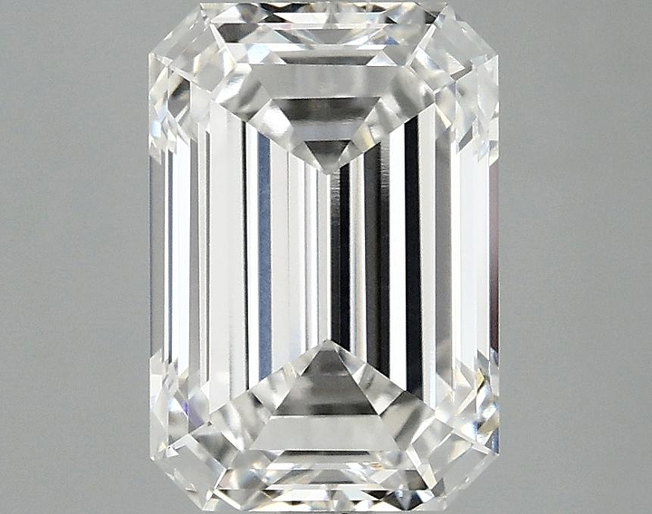 2.99 Carat Emerald Shaped Ideal Cut VVS2 IGI Certified Lab Grown Diamond