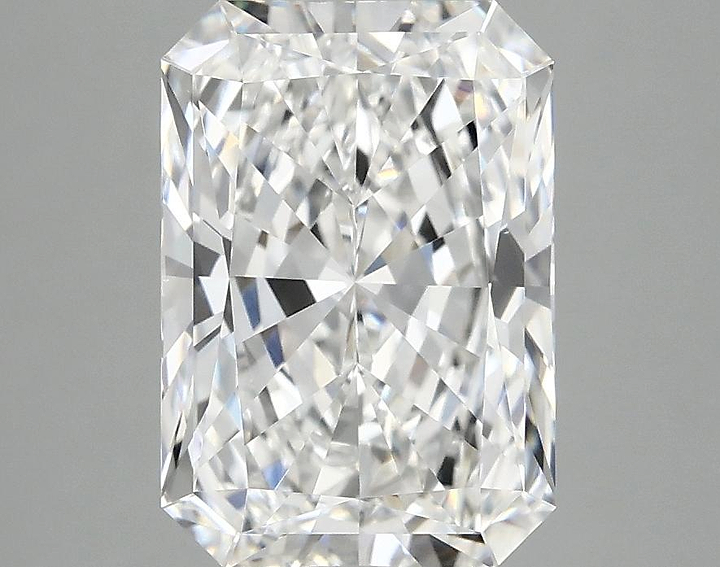 3.09 Carat Radiant Shaped Ideal Cut VS1 IGI Certified Lab Grown Diamond