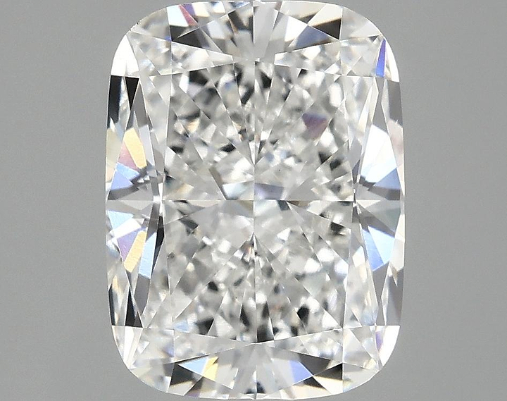 2.52 Carat Cushion Shaped Excellent Cut VVS2 IGI Certified Lab Grown Diamond