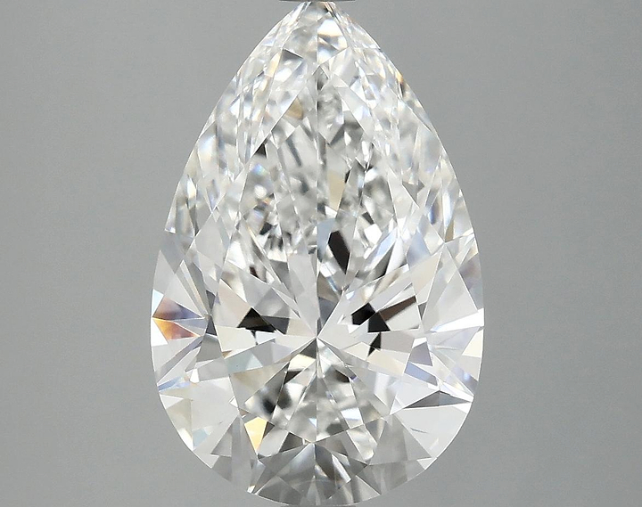 3.99 Carat Pear Shaped Ideal Cut VVS2 IGI Certified Lab Grown Diamond