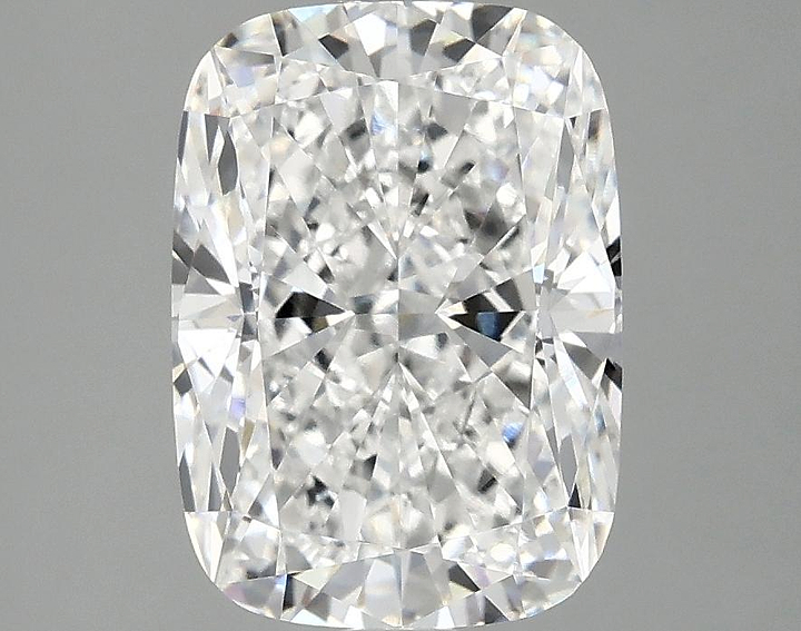 3.05 Carat Cushion Shaped Excellent Cut VVS2 IGI Certified Lab Grown Diamond