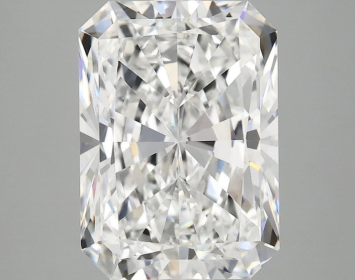4.75 Carat Radiant Shaped Ideal Cut VVS2 IGI Certified Lab Grown Diamond