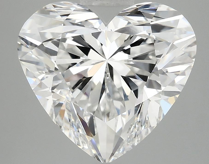 5.03 Carat Heart Shaped Ideal Cut VVS2 IGI Certified Lab Grown Diamond