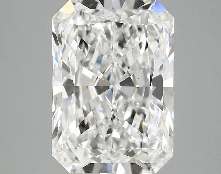 3.05 Carat Radiant Shaped Ideal Cut VS2 IGI Certified Lab Grown Diamond